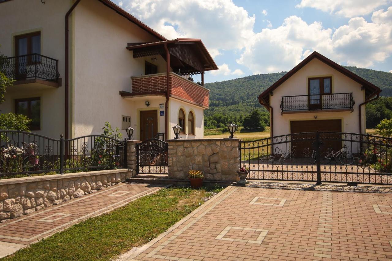 Apartman Lucija & Luka Otočac Екстериор снимка
