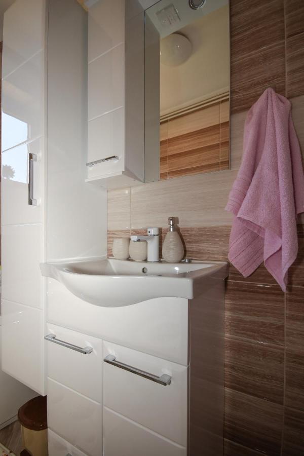 Apartman Lucija & Luka Otočac Екстериор снимка