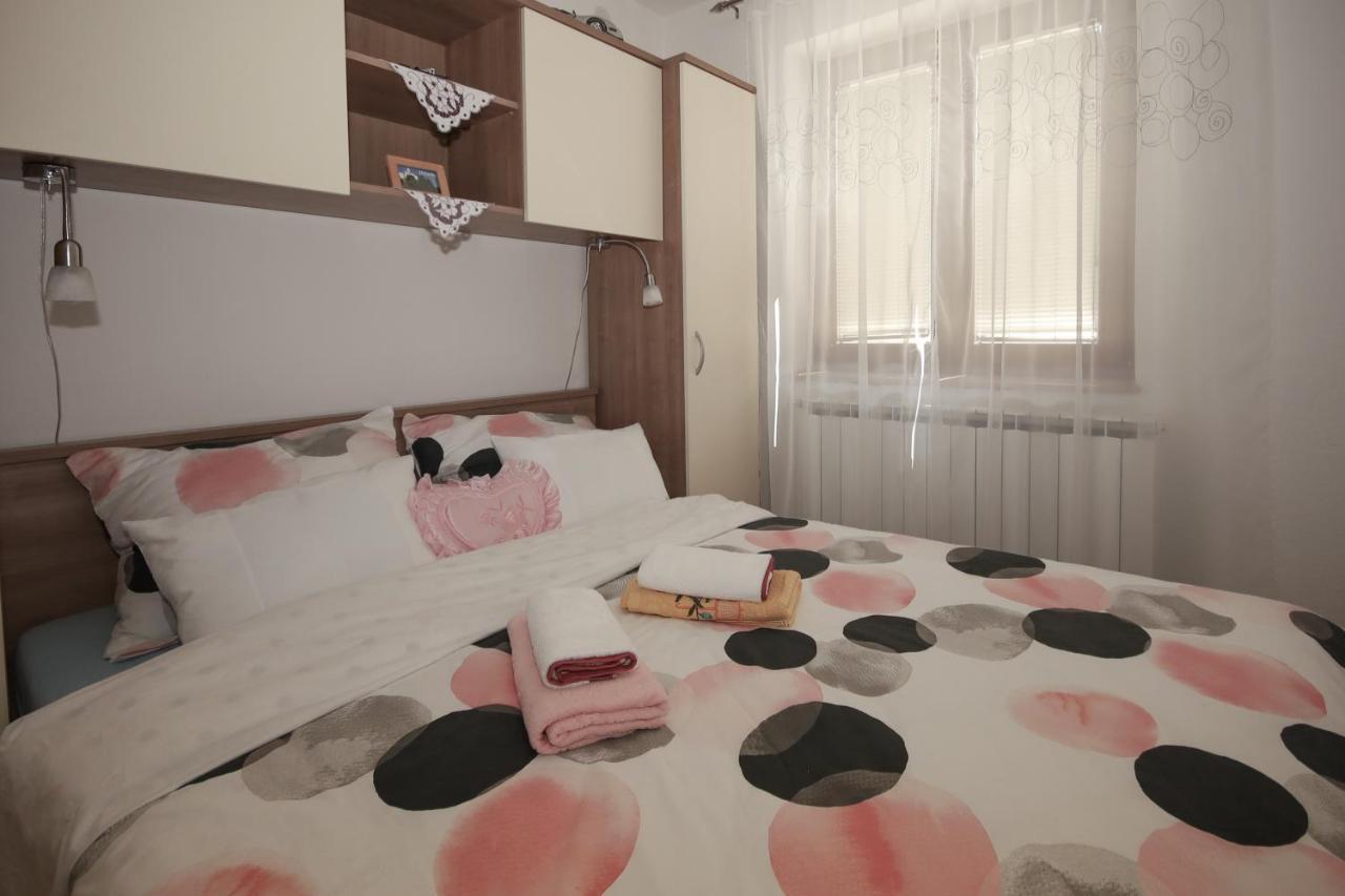 Apartman Lucija & Luka Otočac Екстериор снимка