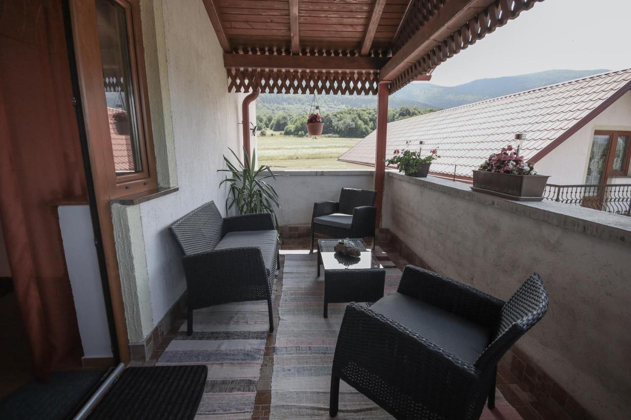 Apartman Lucija & Luka Otočac Екстериор снимка